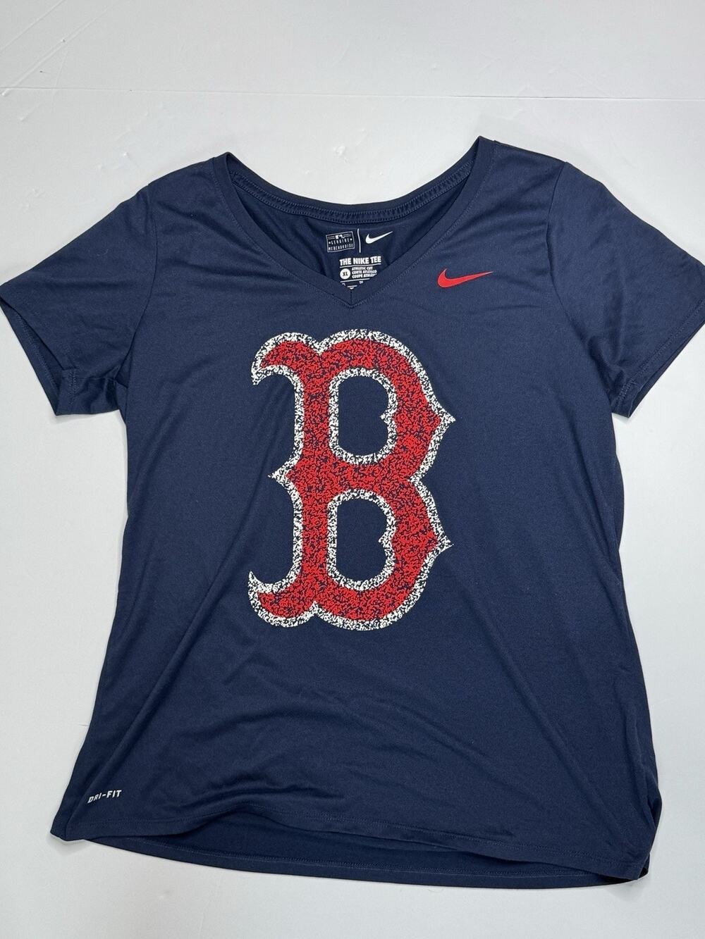 Nike Boston Red Sox T-Shirt Womens XL Navy Dri-FIT MLB V-Neck Big B Logo